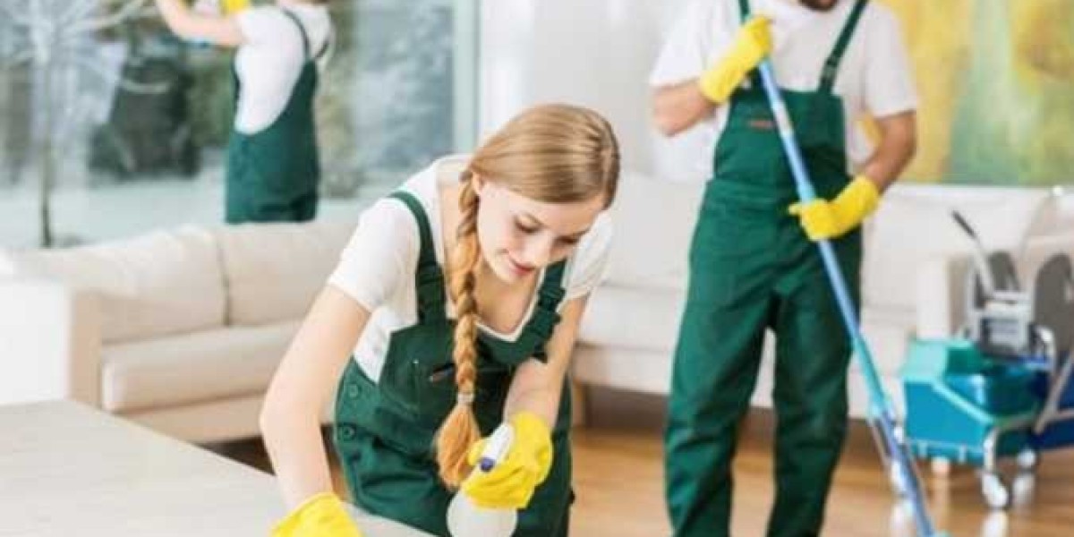 Elevate Your Business Environment with Professional Commercial Cleaning Gold Coast