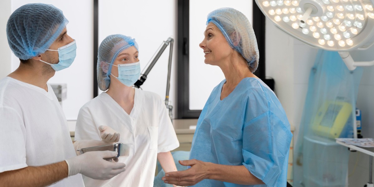 From Consultation to Recovery: Navigating Your Plastic Surgery Journey in Riyadh