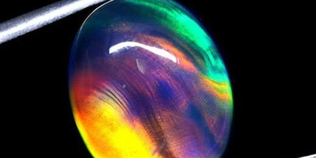 Dreamstone: The Gleaming Magnificence of Aurora Opal