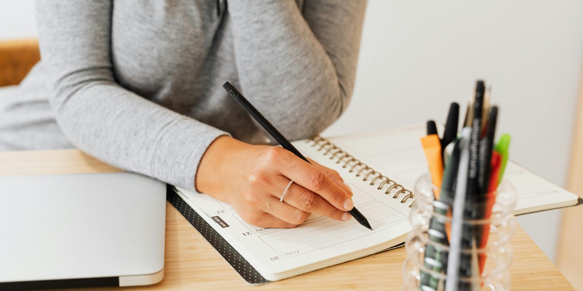 The Benefits of Student Essay Help for Academic Success