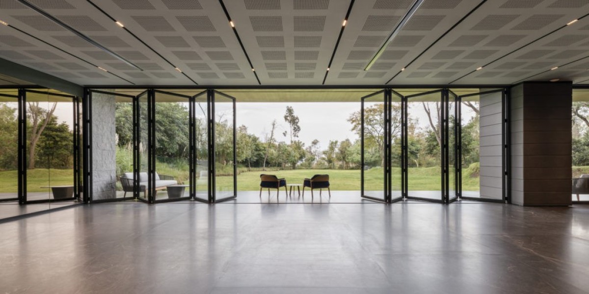 Trade Aluminium Bi-Folding Doors: Quality by Arkay Windows