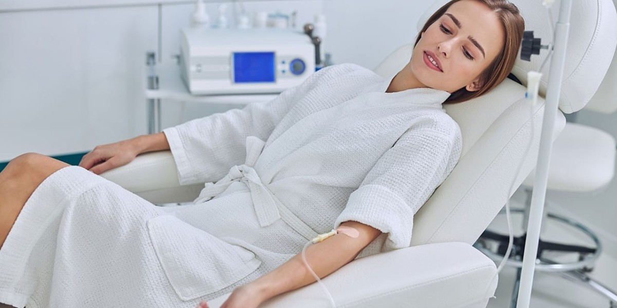 Unveiling the Science Behind NAD+ IV Therapy in Dubai