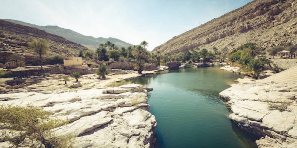Family-Friendly Musandam Dibba Tour: A Fun Adventure for All Ages