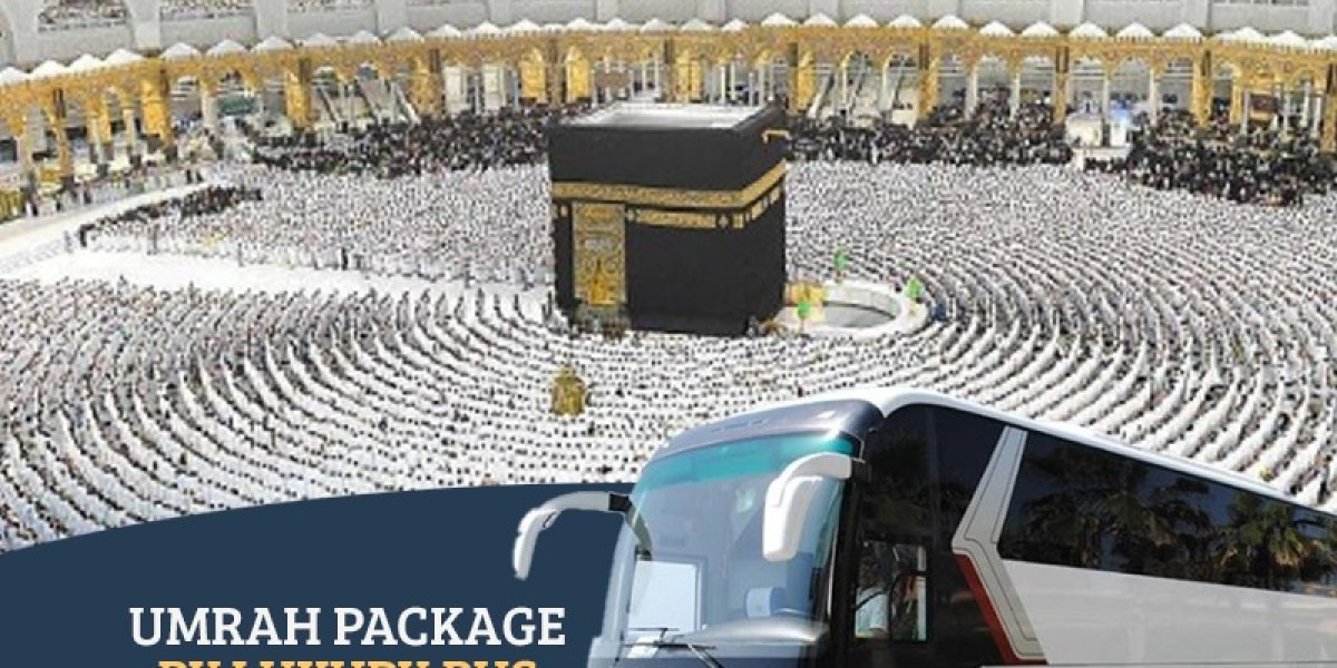 Top 5 Reasons to Book an Umrah Taxi with Us