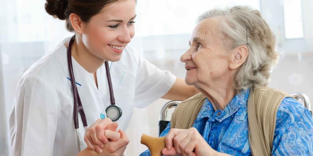 Choosing the Right Home Nursing Service: Key Considerations