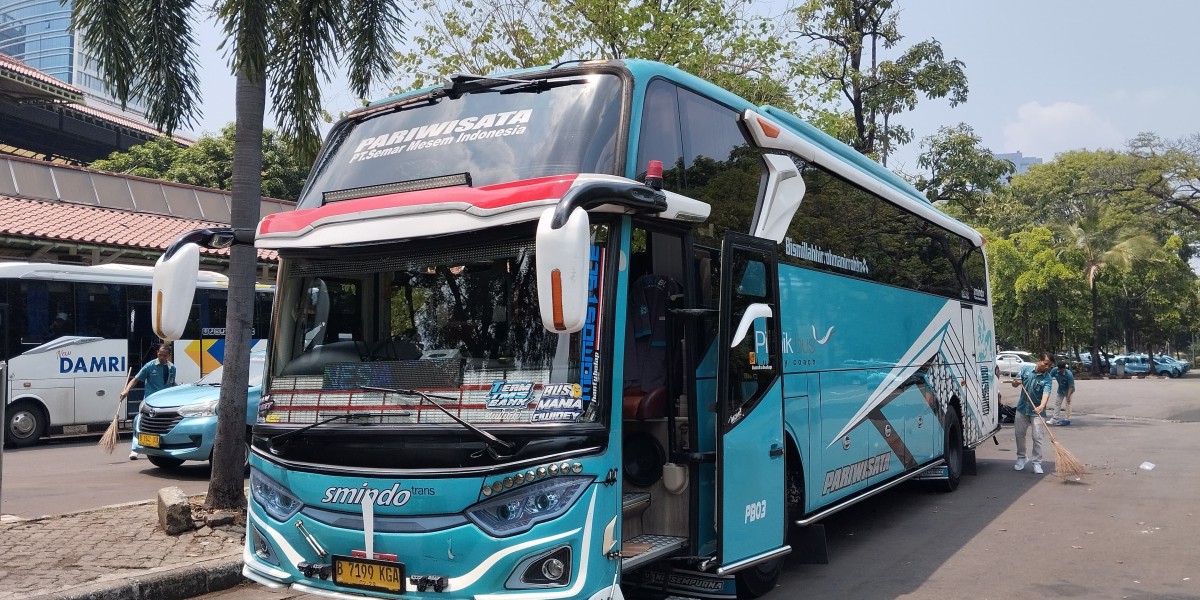 Jelajah Keindahan Gunung Mas dengan Sewa Bus Pariwisata