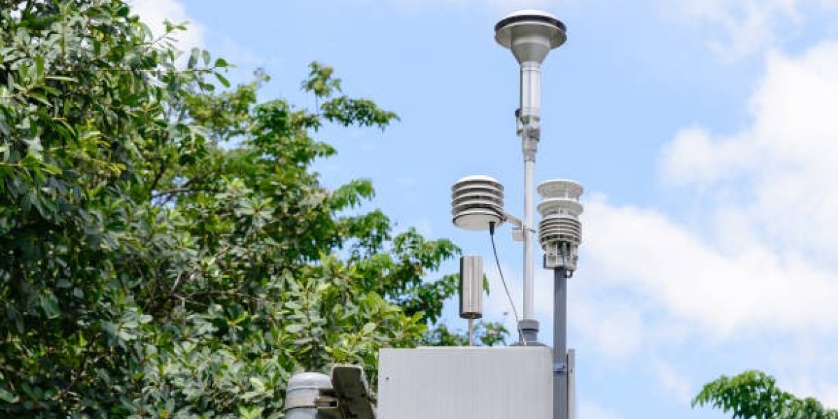Air Quality Monitoring Systems Market Trends, Key Players, and Projections until 2032