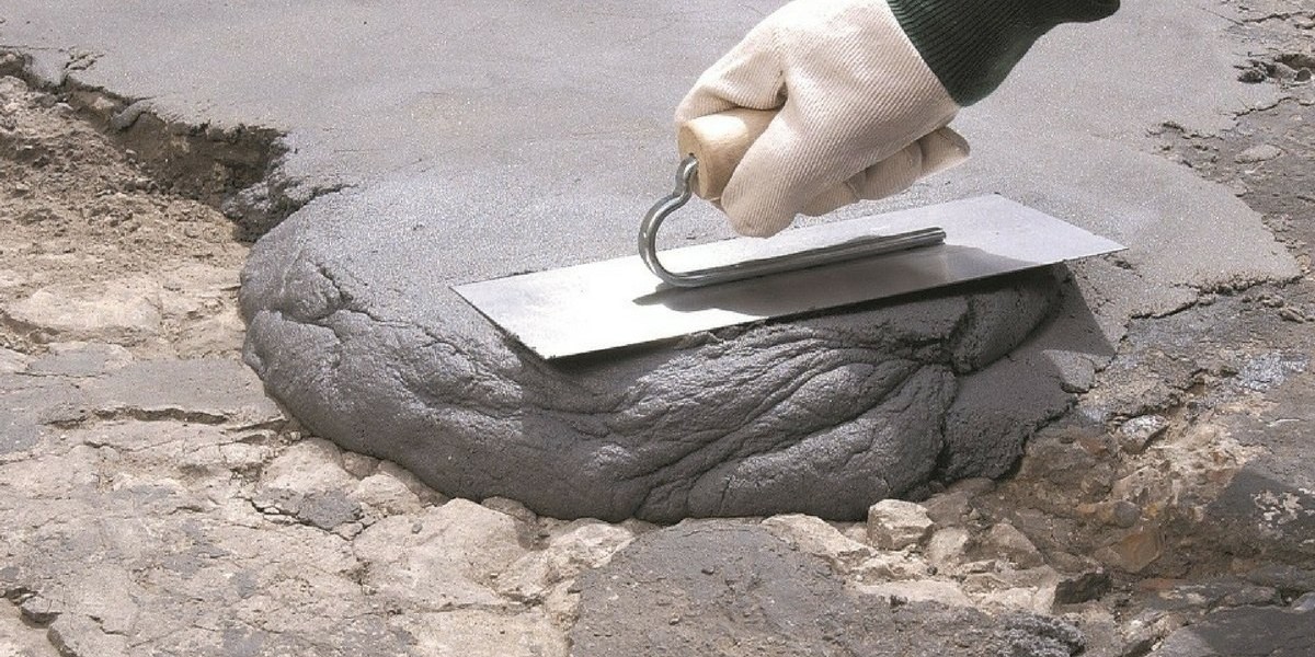 A Guide to Concrete Repair: Extending the Life of Your Driveway and Patio
