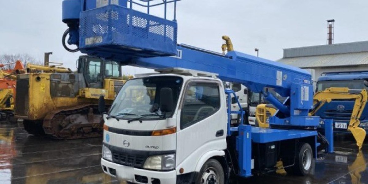 Japan Aerial Work Platform Market: Size, Share, Industry Trends, and Forecasts to 2033