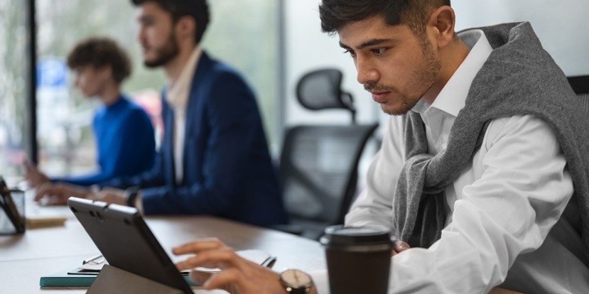 Which Task Management Software in India Offers the Best Features for Teams?