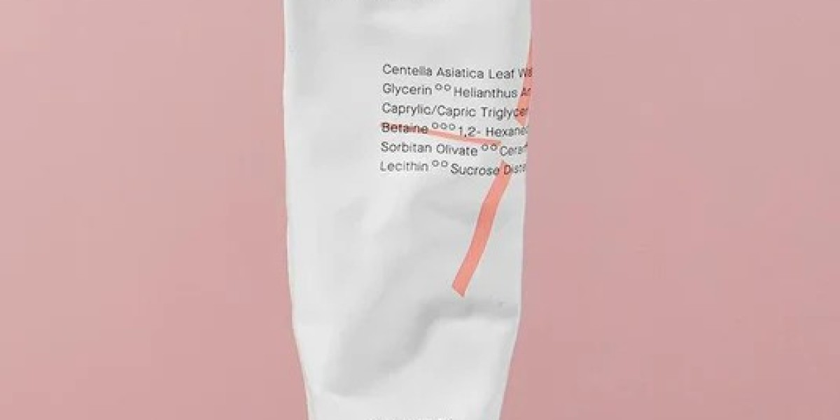 The Importance of Toning in Your Daily Skincare Regimen