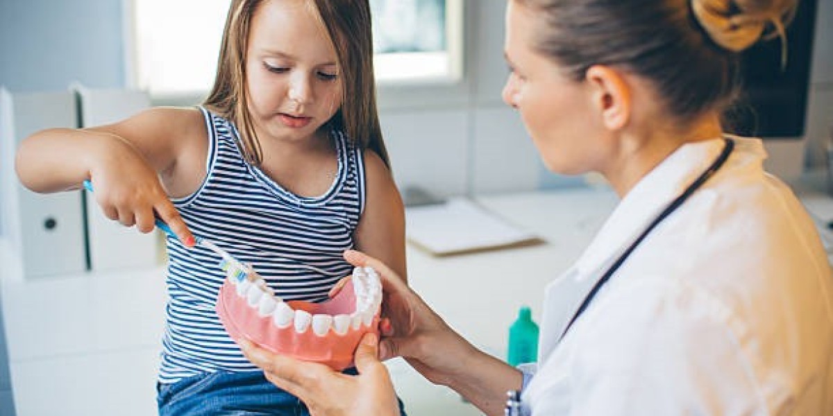 Finding the Best Pediatric Dentist in Riyadh for Your Child
