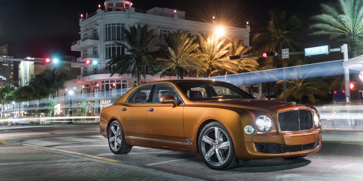 The Ultimate Guide to Renting a Car in Dubai for Expats