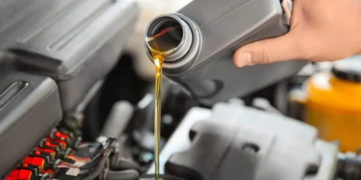 Top Engine Oil Shops in Lahore for Quality and Reliability
