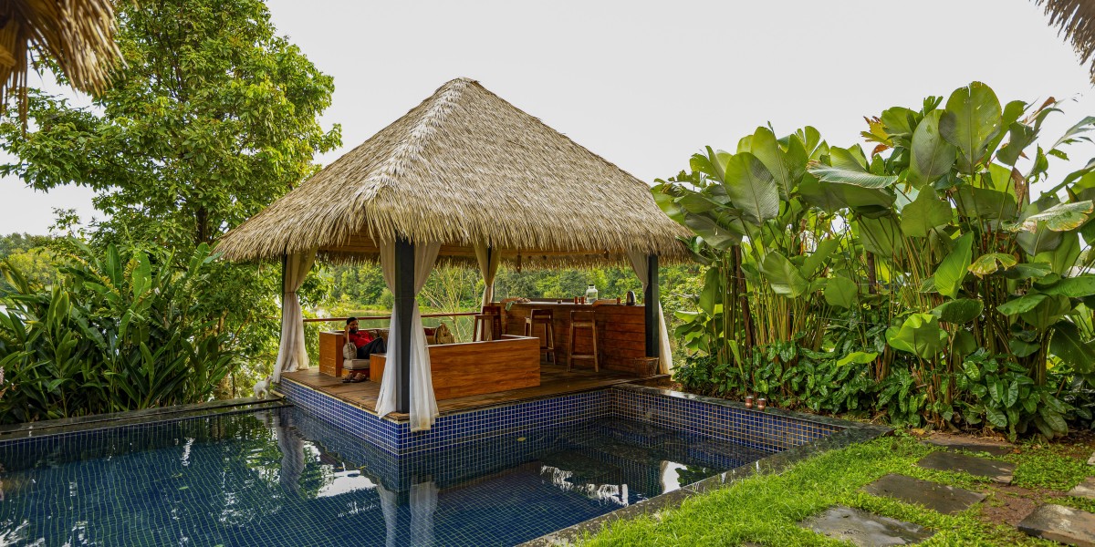 Why Synthetic Thatch is the Future of Sustainable Roofing ?