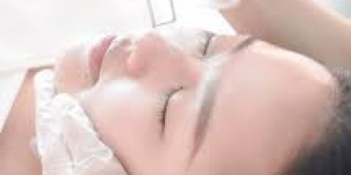 Pico Laser Treatment for Acne Scars: Your Path to Clear Skin