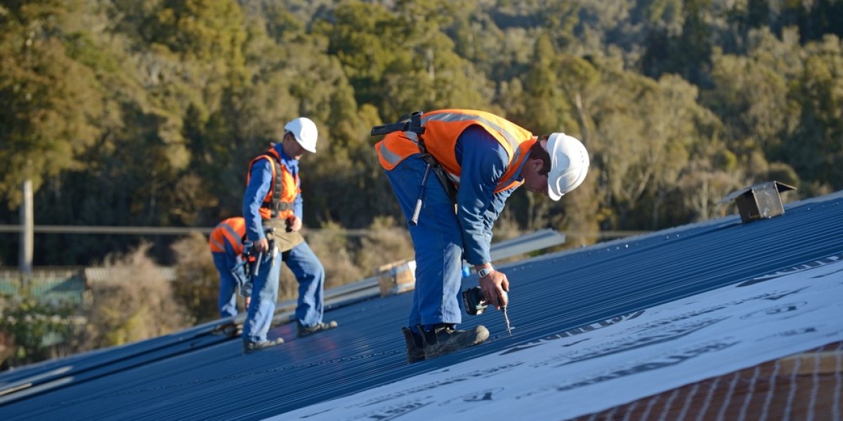 The Role of Commercial Roofing in Energy Efficiency