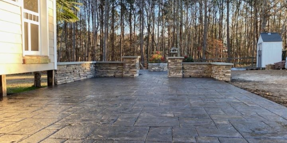 Enhance Your Outdoor Space with a Concrete Patio by Scottsdale Concrete