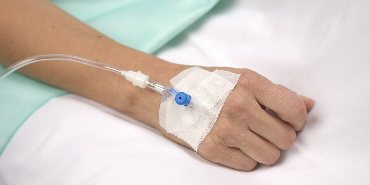 Glucose Drip Therapy: A Lifeline for Diabetics in Dubai’s Urban Landscape