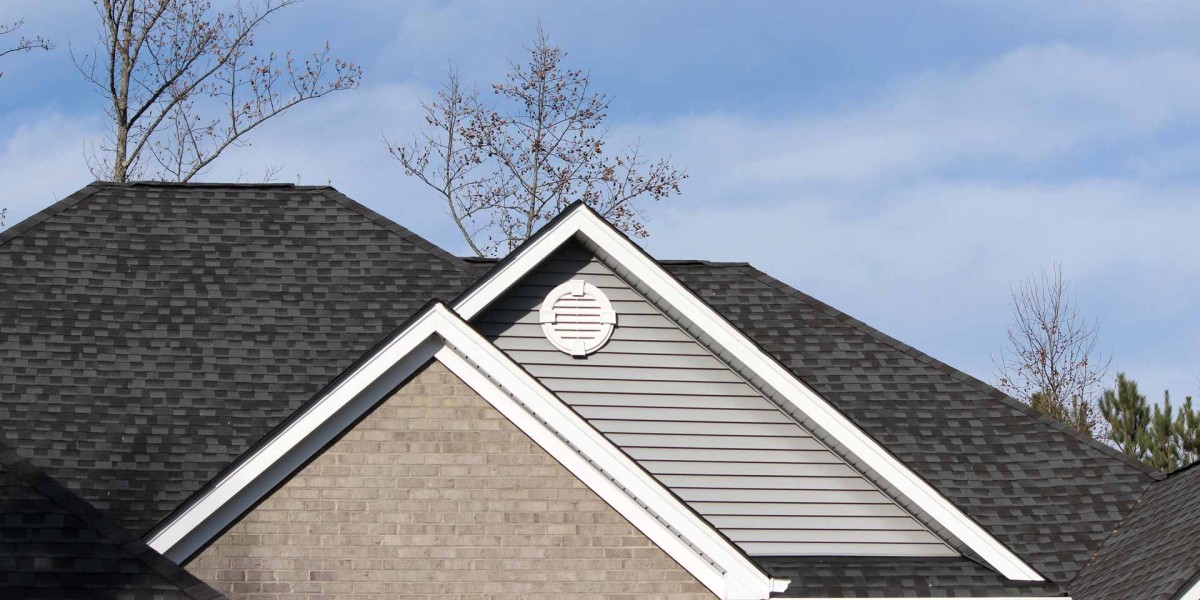 The Ultimate Guide to Roof Shingles: Why They’re Perfect for Huntington Park Homes