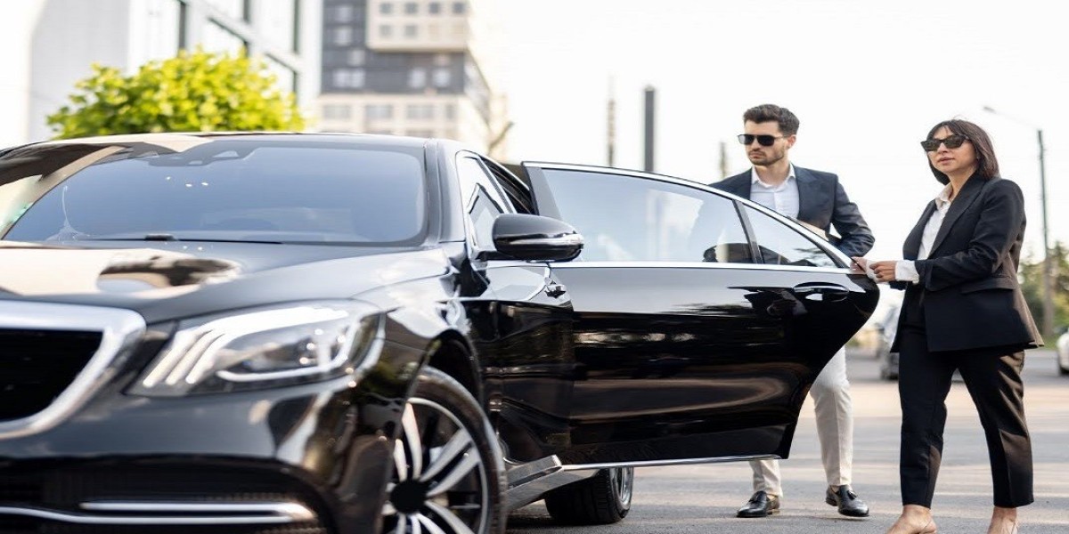 Discover the Best Luxury Car Service in Chicago with Elite Rides