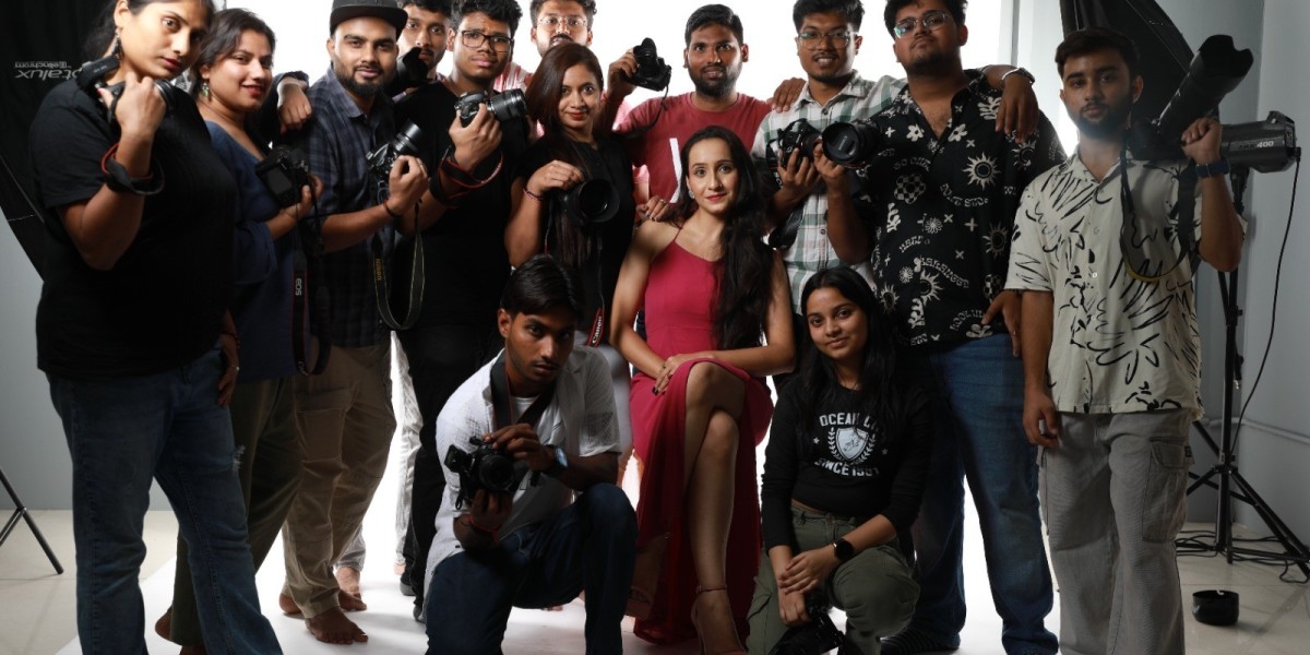 7 secret reasons to study the best Bachelor of Fine Arts in the top Visual Arts colleges in India