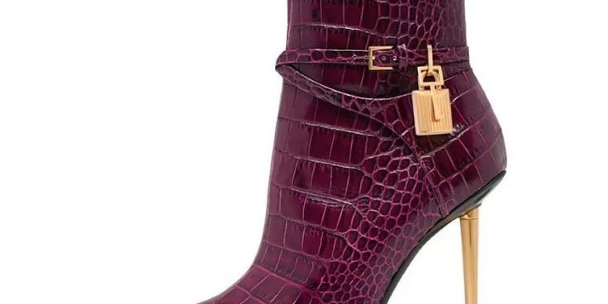 Treat Yourself: The Perfect Pair of Boutique Shoes Awaits