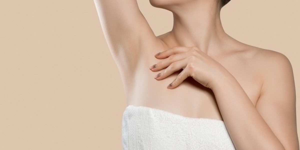A Closer Look at Underarm Whitening Treatments Offered in Dubai