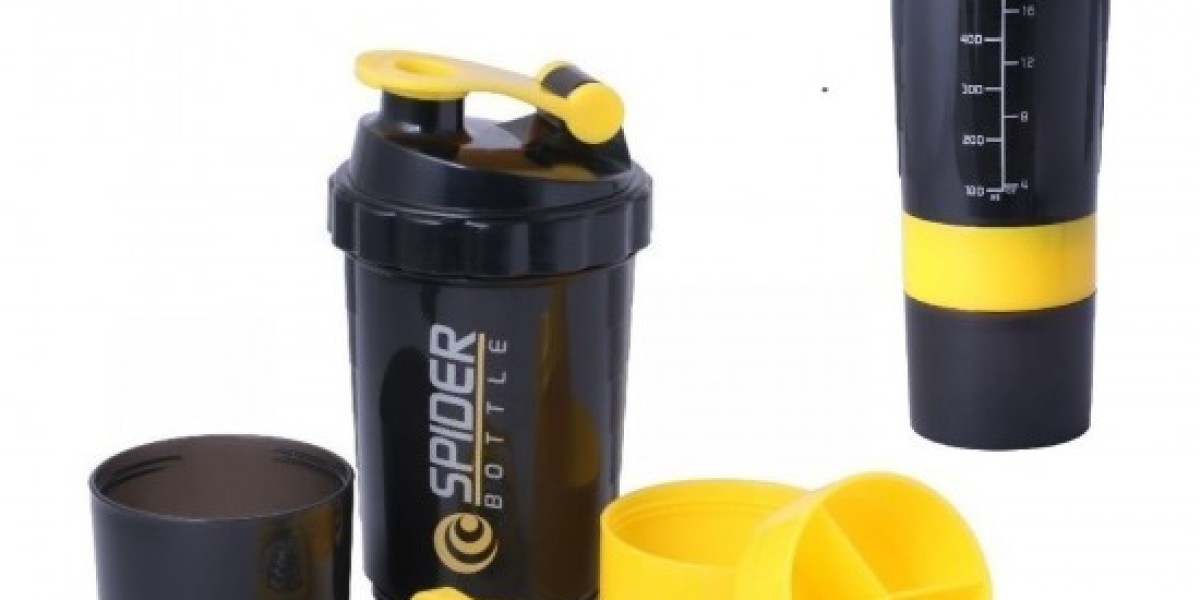 Importance of Choosing the Right Customized Mugs in Delhi for Corporate Gifts