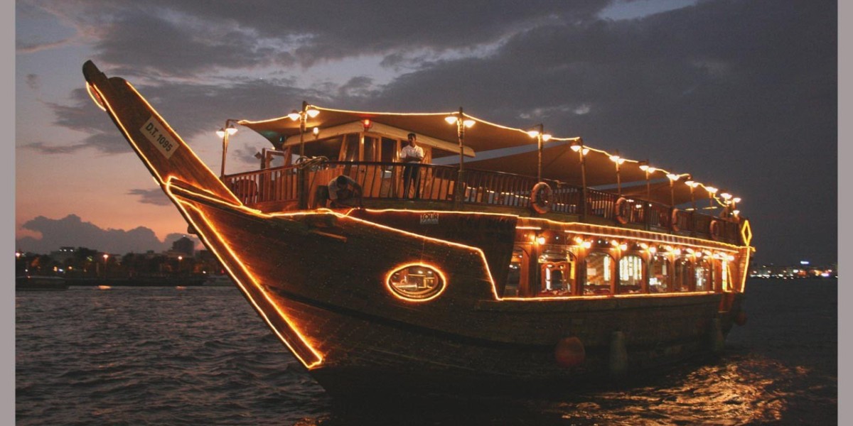Leisure Boat Market: From Luxury Yachts to Electric Boats