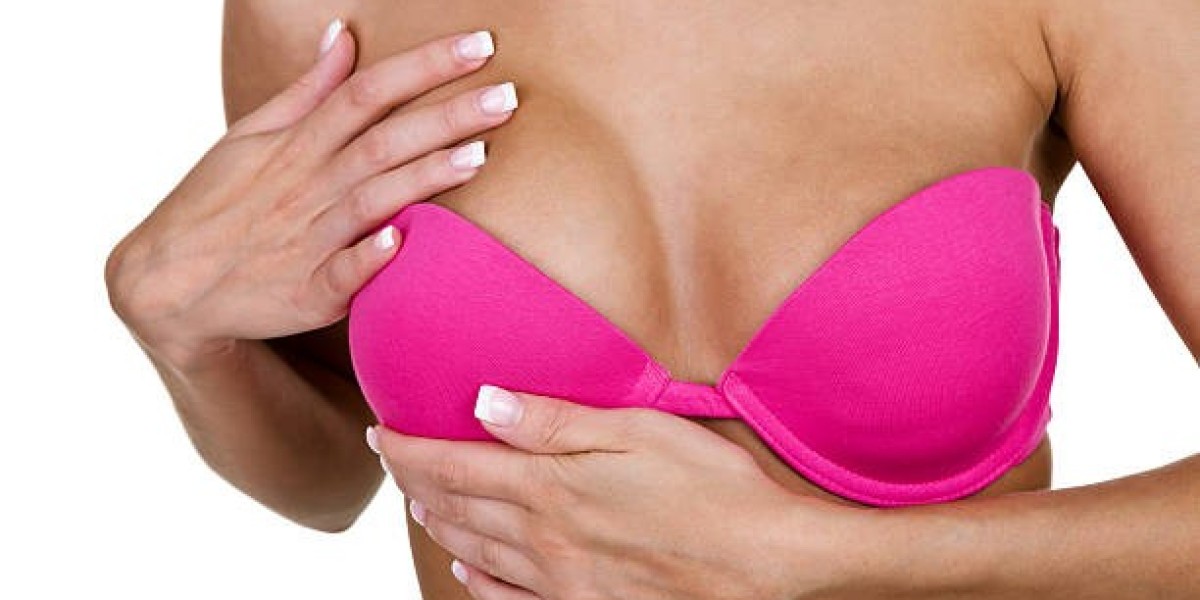Exploring the Popularity of Motive Breast Implants in Riyadh