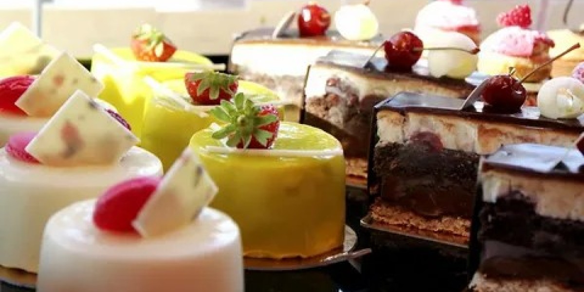 Cakes and Pastries Market: The Growth of DIY Bakery Kits and Home Baking Trends