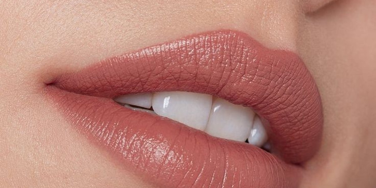 Achieve the Ideal Smile with Lip Thinning in Riyadh