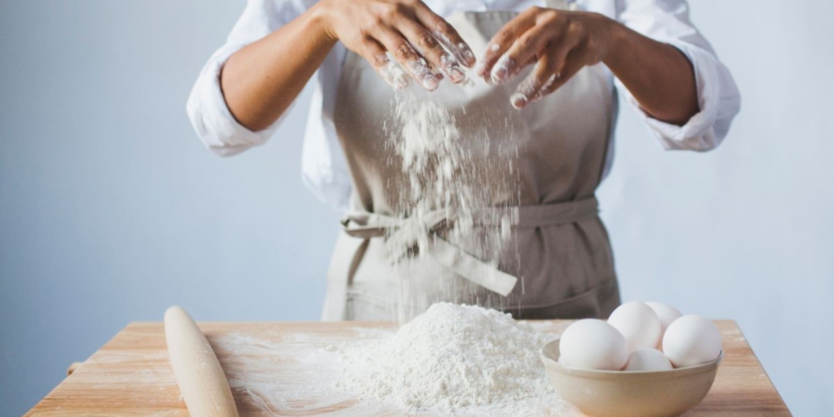 Bakery Flours Market Demand: Key Factors Influencing the Industry's Expansion