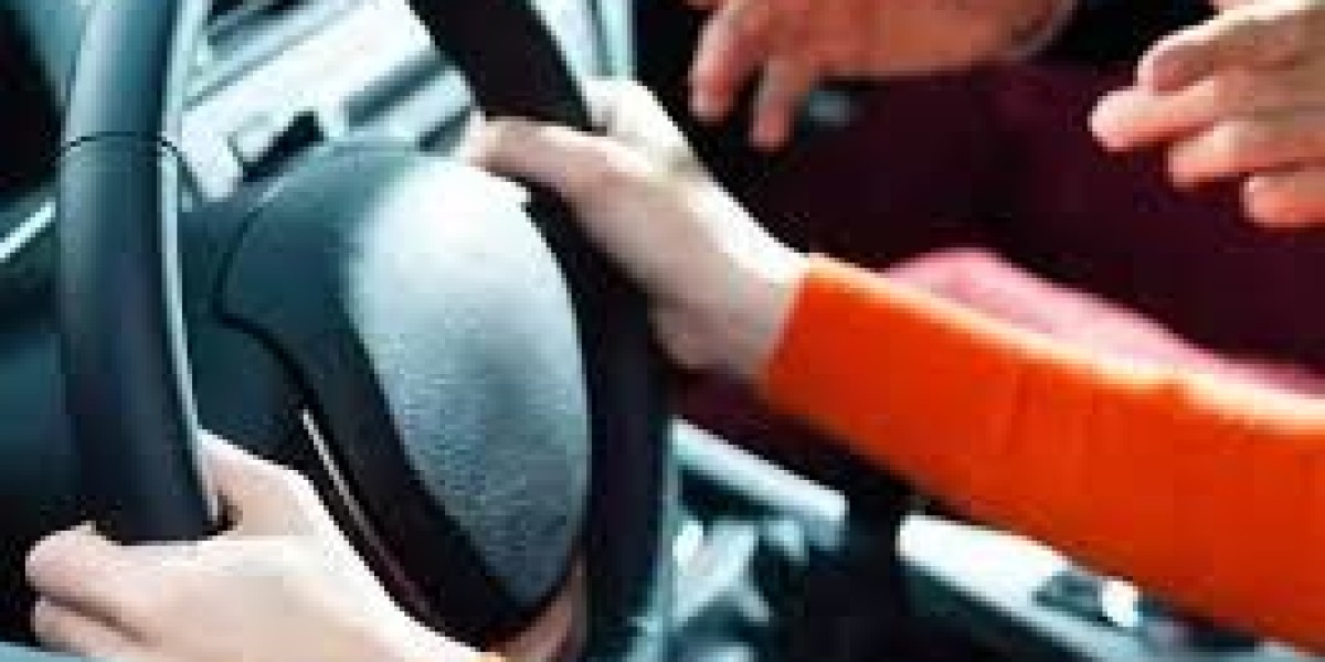 Learn to Drive with Confidence: Driving Lessons and Schools in Romford