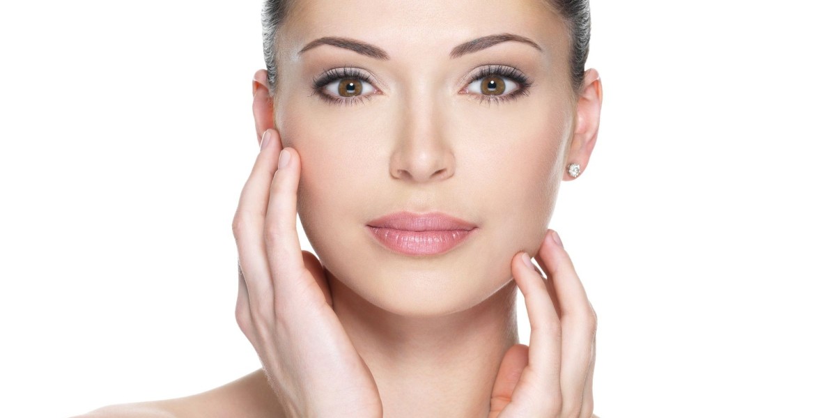 Facelift in Riyadh: The Best Techniques for a Refreshed Look