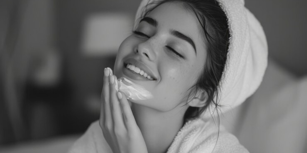 Gentle Face Wash Solutions to Banish Dry Skin Problems for Good