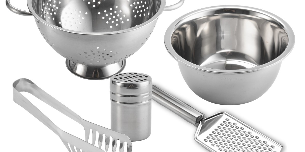 Elevate Your Pasta Cooking with the Le Regalo® 5 Piece Stainless Steel Pasta Set
