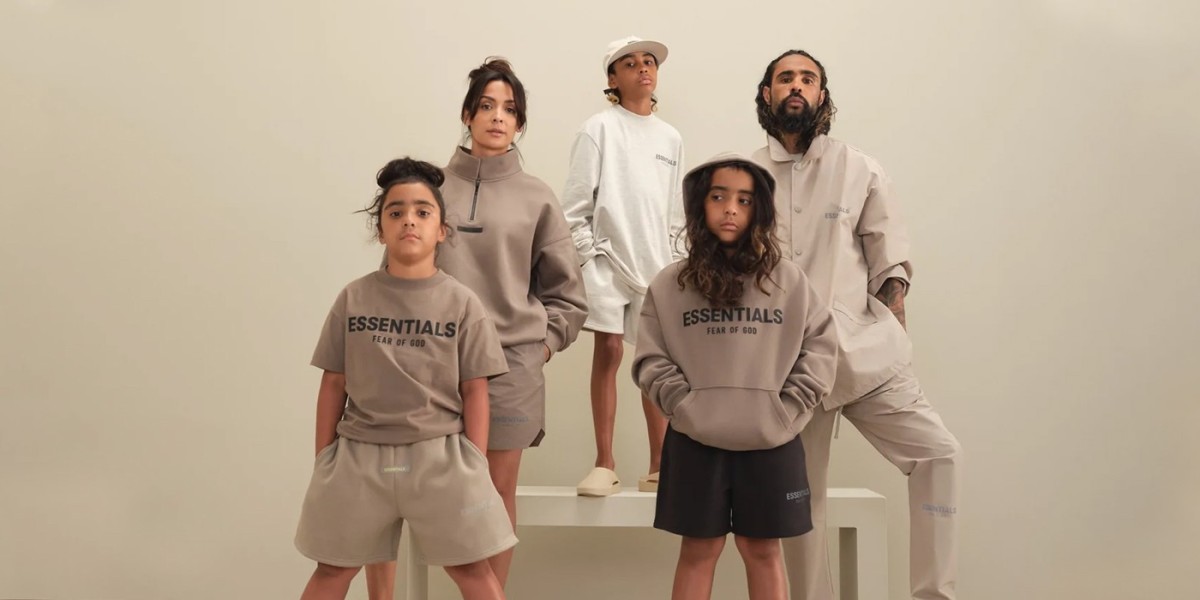 Essentials Clothing The Ultimate in Comfort and Style