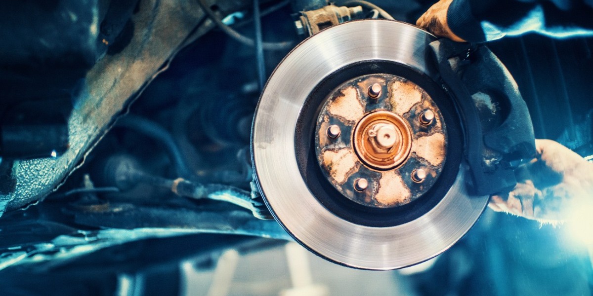 Stop in Time: When to Schedule Your Car Brake Repair in Dubai