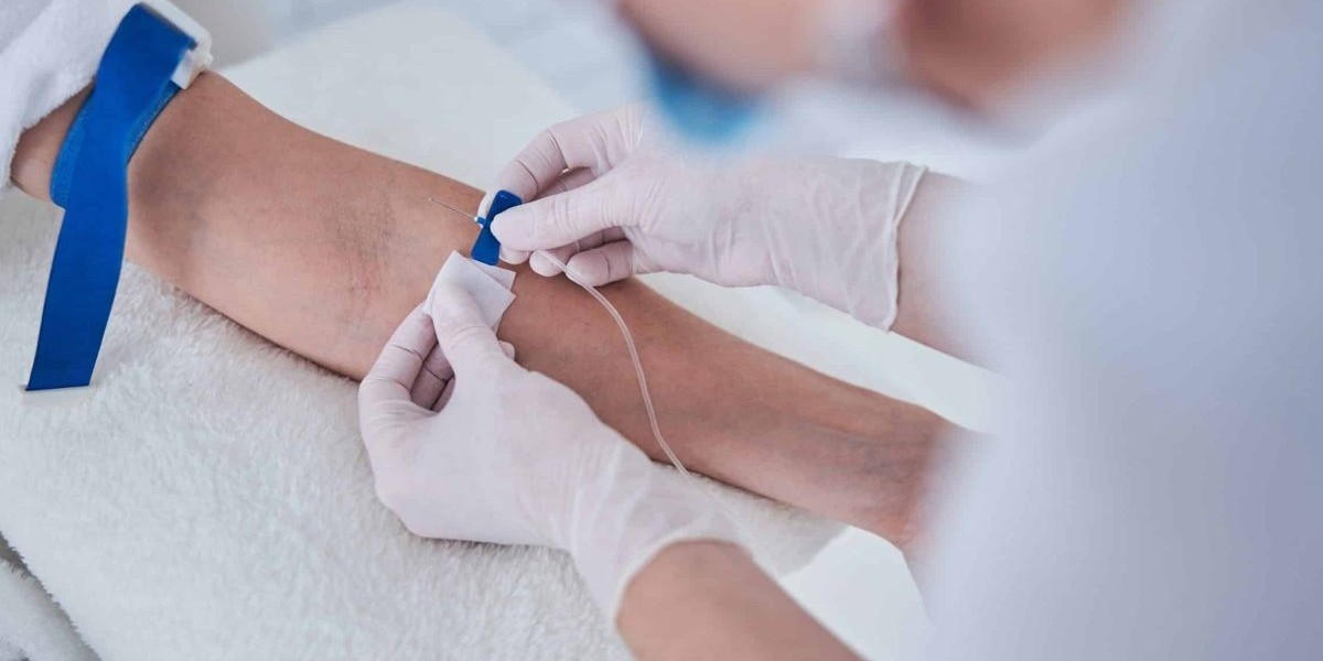 IV Drip at Home in Dubai: A Personalized Health Solution