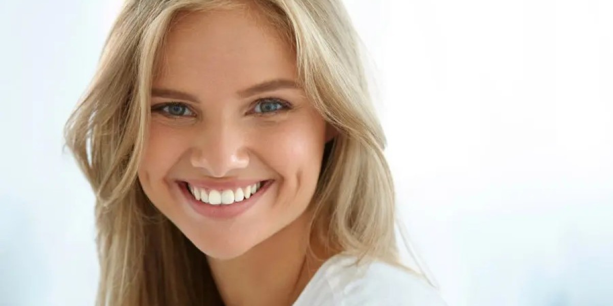 Whitening Your Teeth Without Sensitivity: Is It Possible?