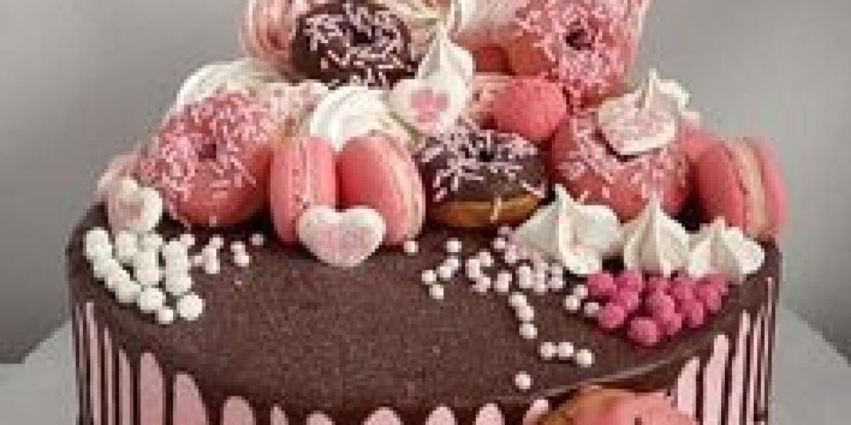 Tailored to Taste: Custom Cakes for Every Flavor and Theme
