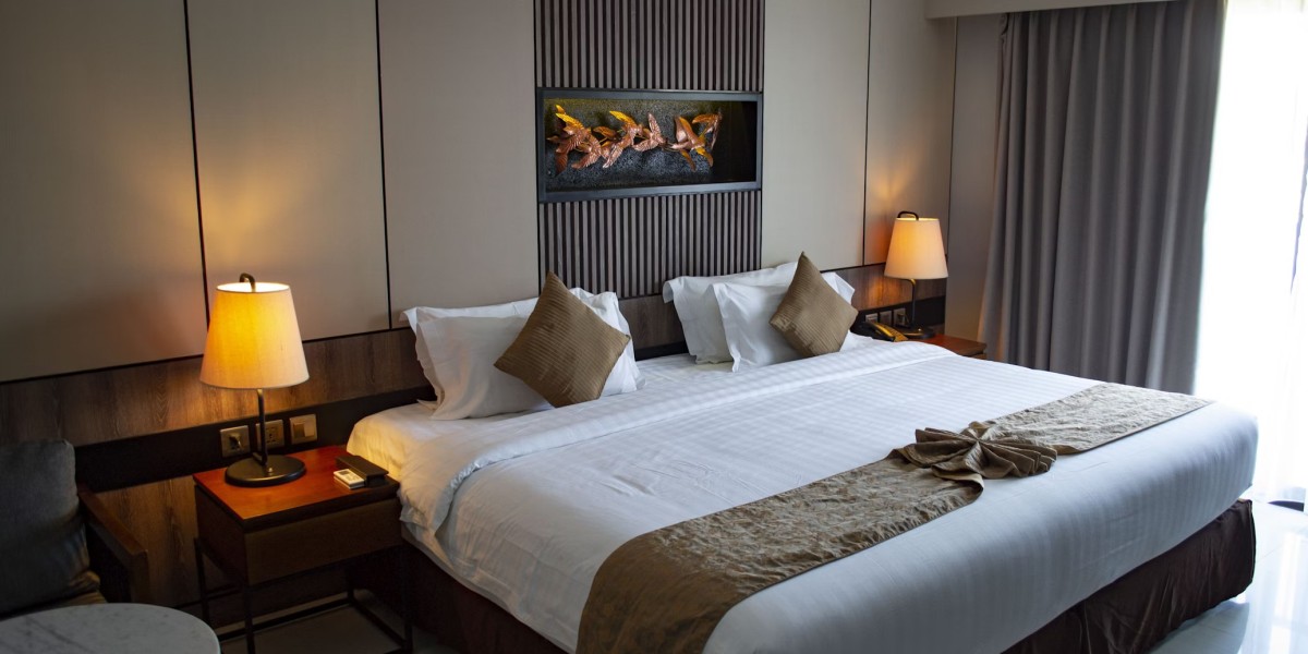 A Traveler’s Guide to Booking Discount Hotels in Barcelona’s Historic District