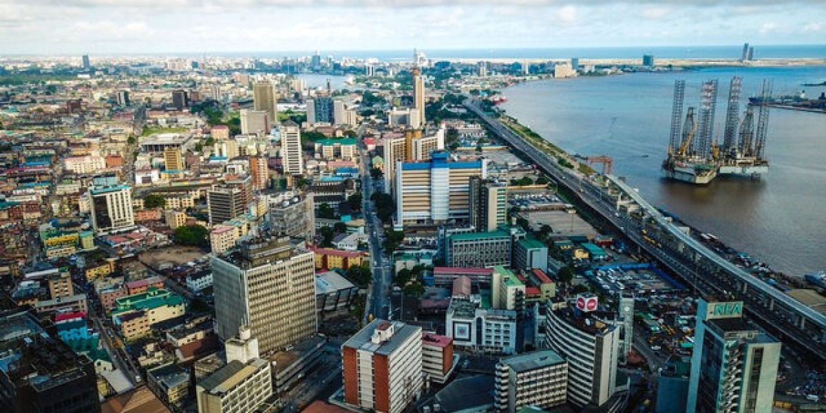 UK to Lagos: Budget Travel Tips for a Memorable Trip