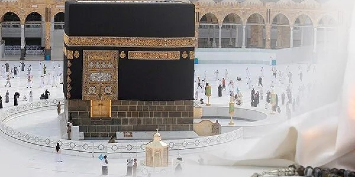 Umrah Packages from the UK: Your Guide to a Spiritual Journey