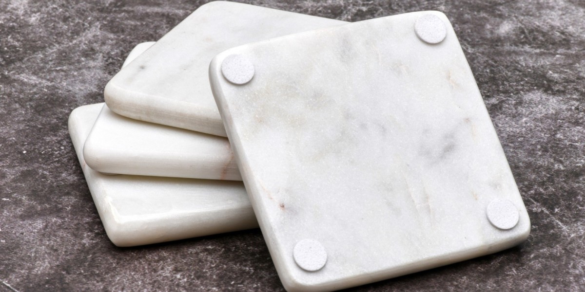 The Perfect Blend: Why Marble and Wood Cutting Boards are the Ultimate Kitchen Essential