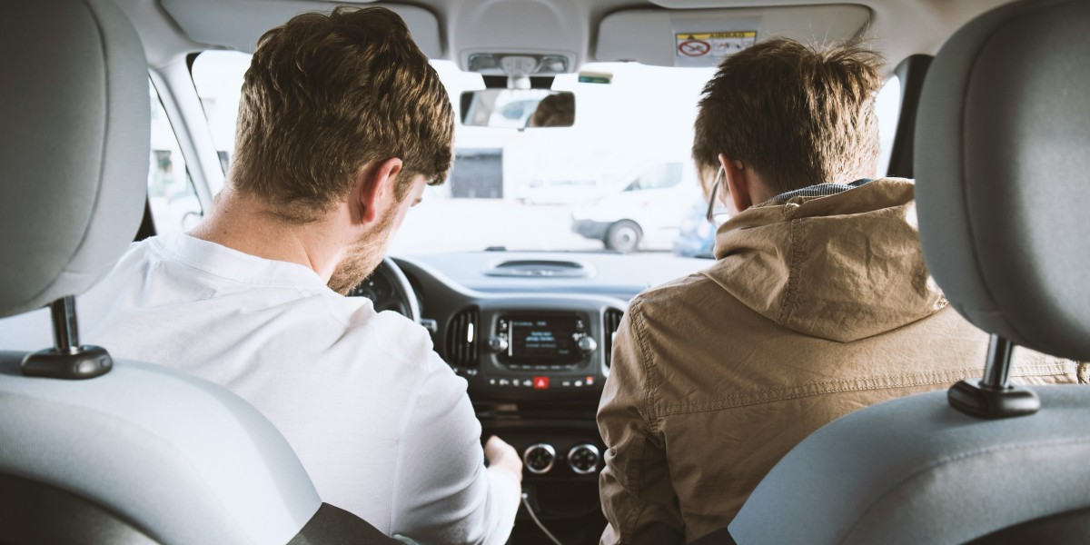 Auto Infotainment Market Evolution: Building the Foundation for Connected and Autonomous Vehicles