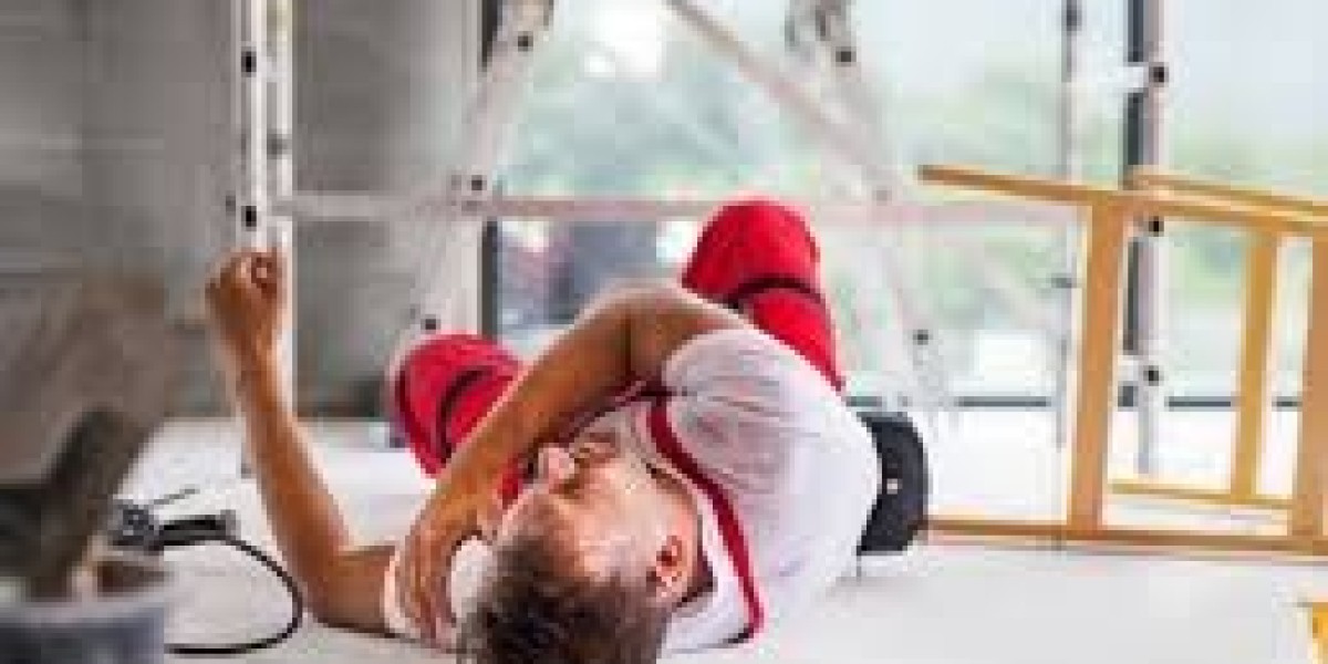 How Slip and Fall Lawyers Investigate Your Accident