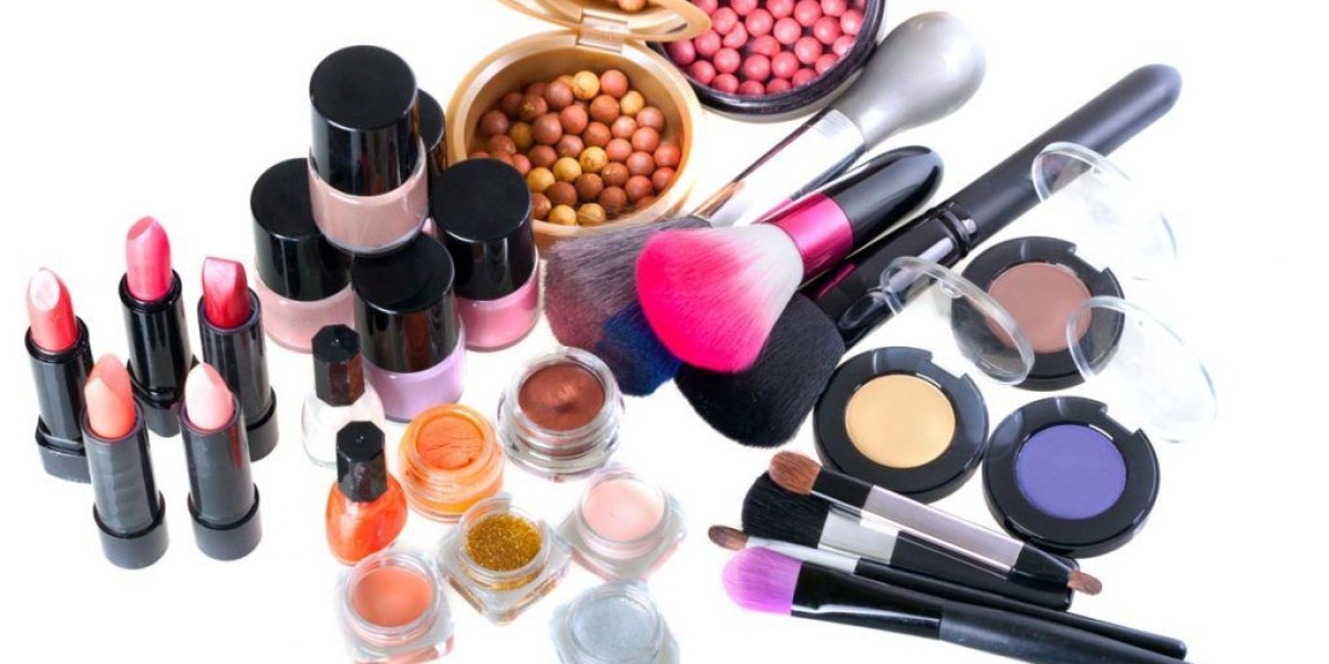 Colour Cosmetics Market Disruptions: Embracing Sustainability and Clean Beauty
